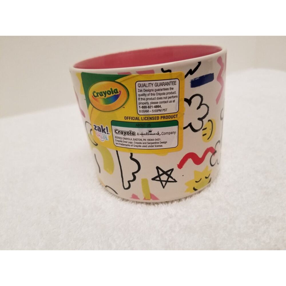 Crayola Zak! everyday smiles new with label 15 ounce modern mug 74*